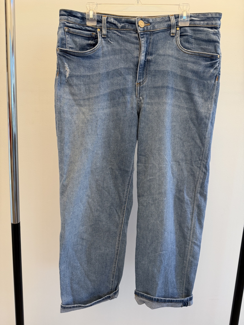 Kut from the Kloth Elizabeth Crop Straight Leg High Rise Jeans 14